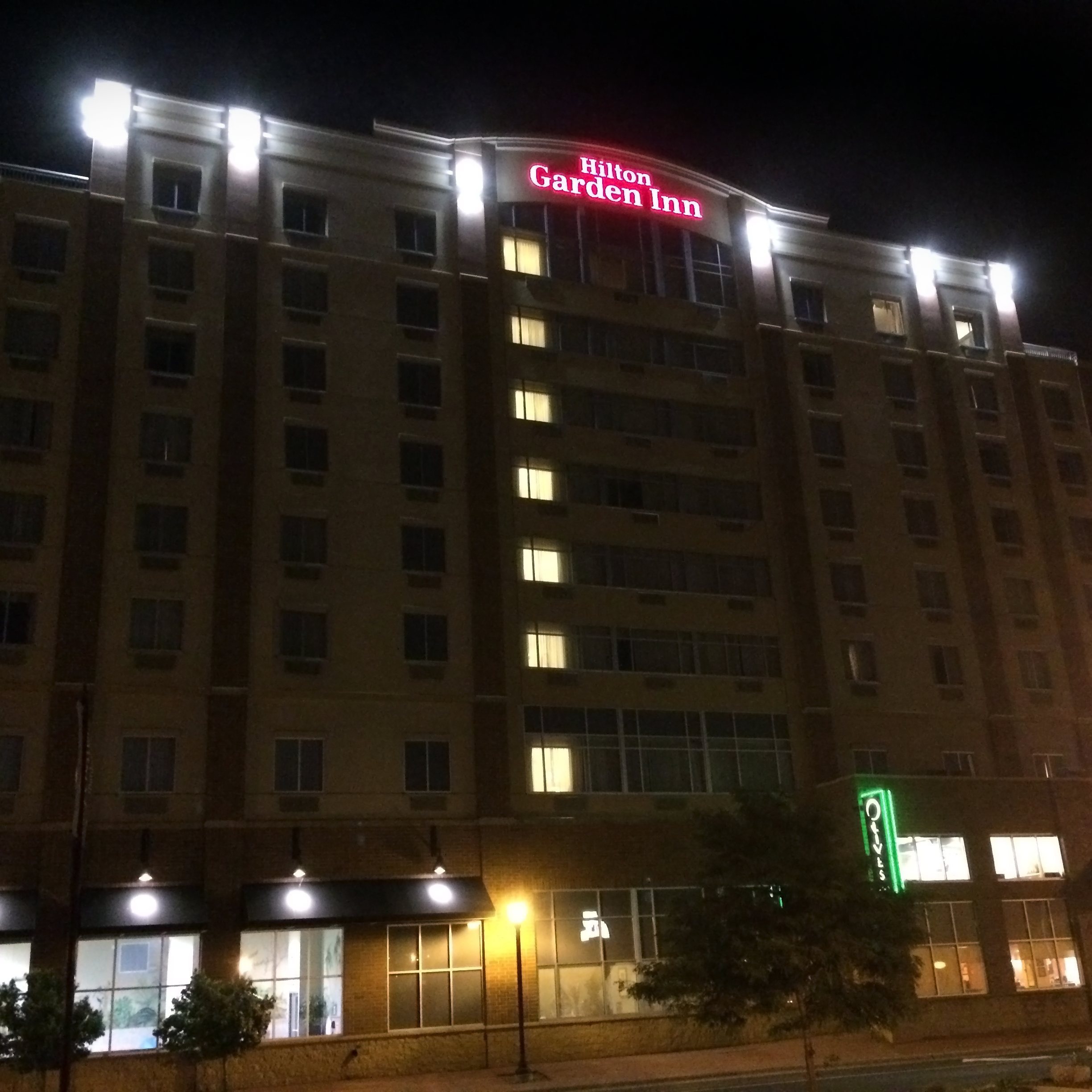 Hilton-Exterior-lighting-after.png